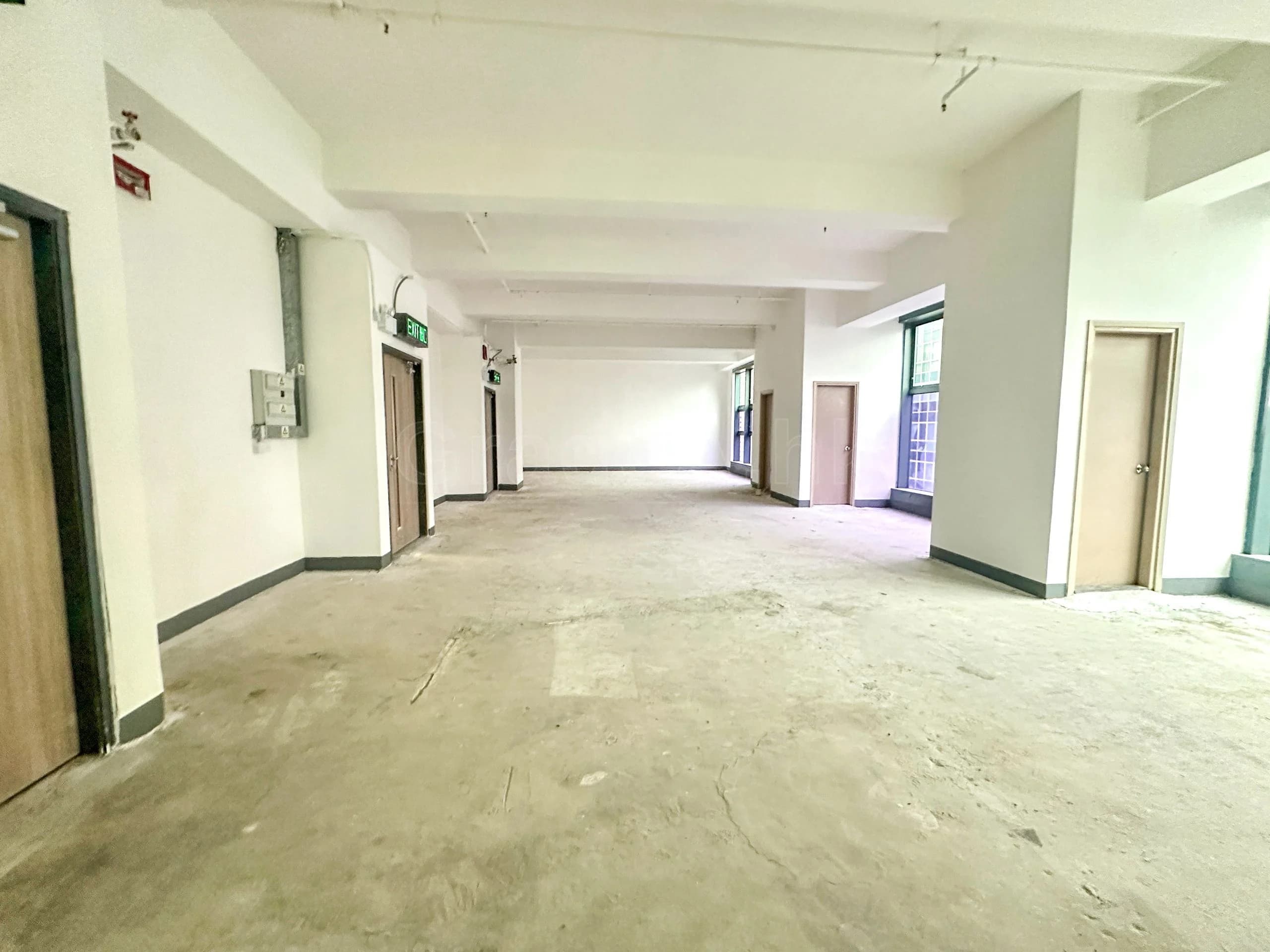 企業中心